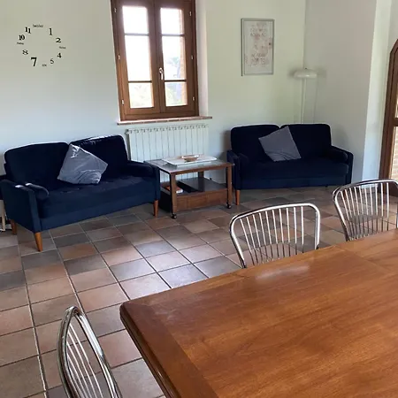 Casa Nella Campagna Umbra Ferienhaus