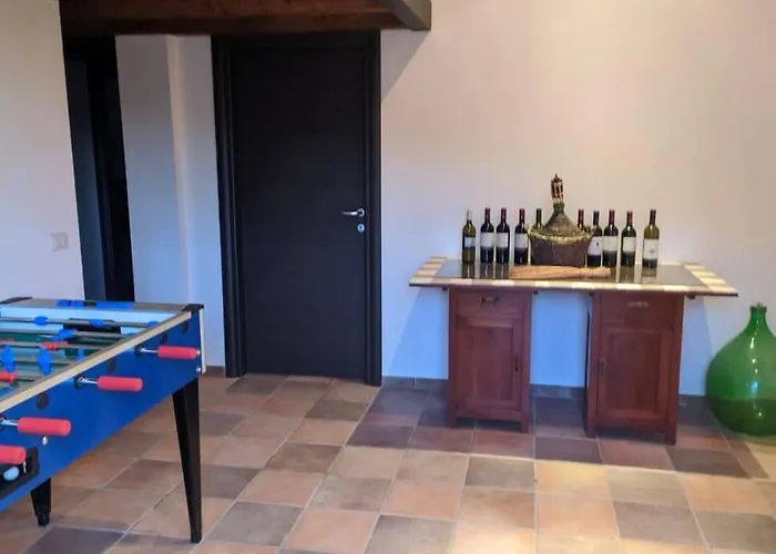 Casa Nella Campagna Umbra 別荘